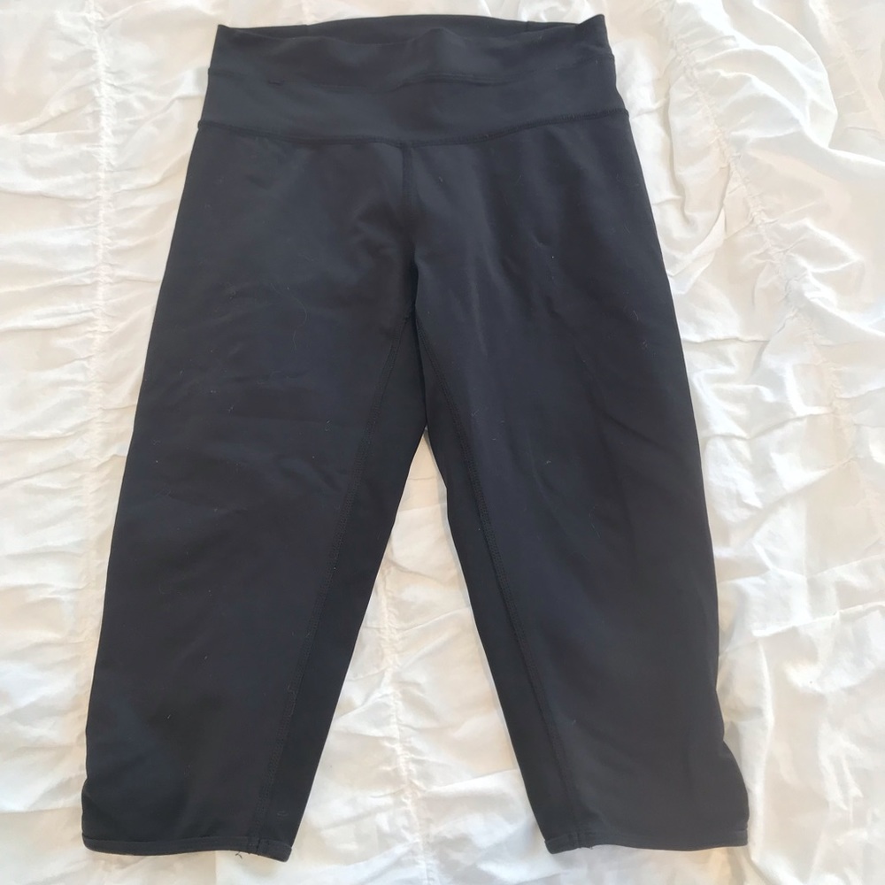 LULULEMON HALF RISE 22” BLACK LEGGINGS